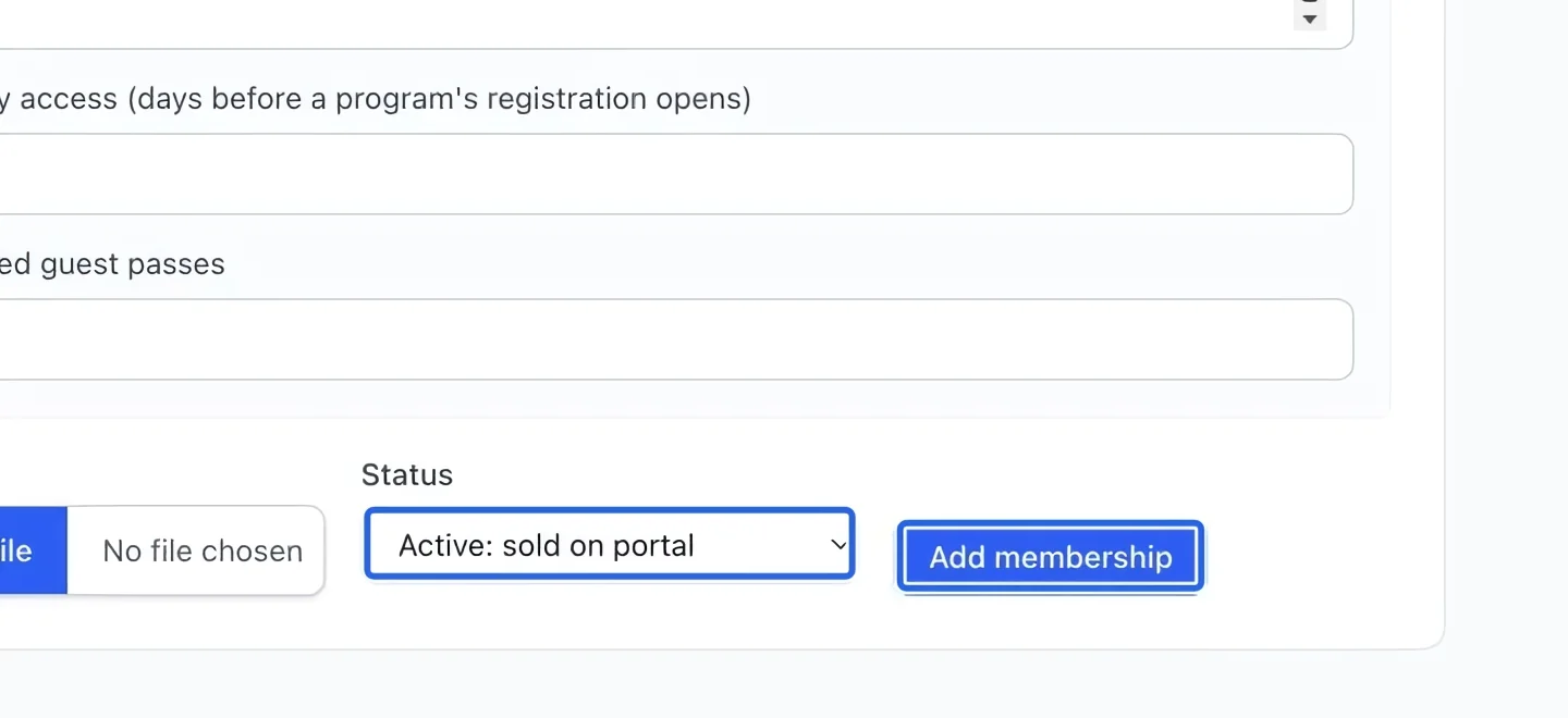 Screenshot: Save the plan. The blue outlines identify the controls described in this step.