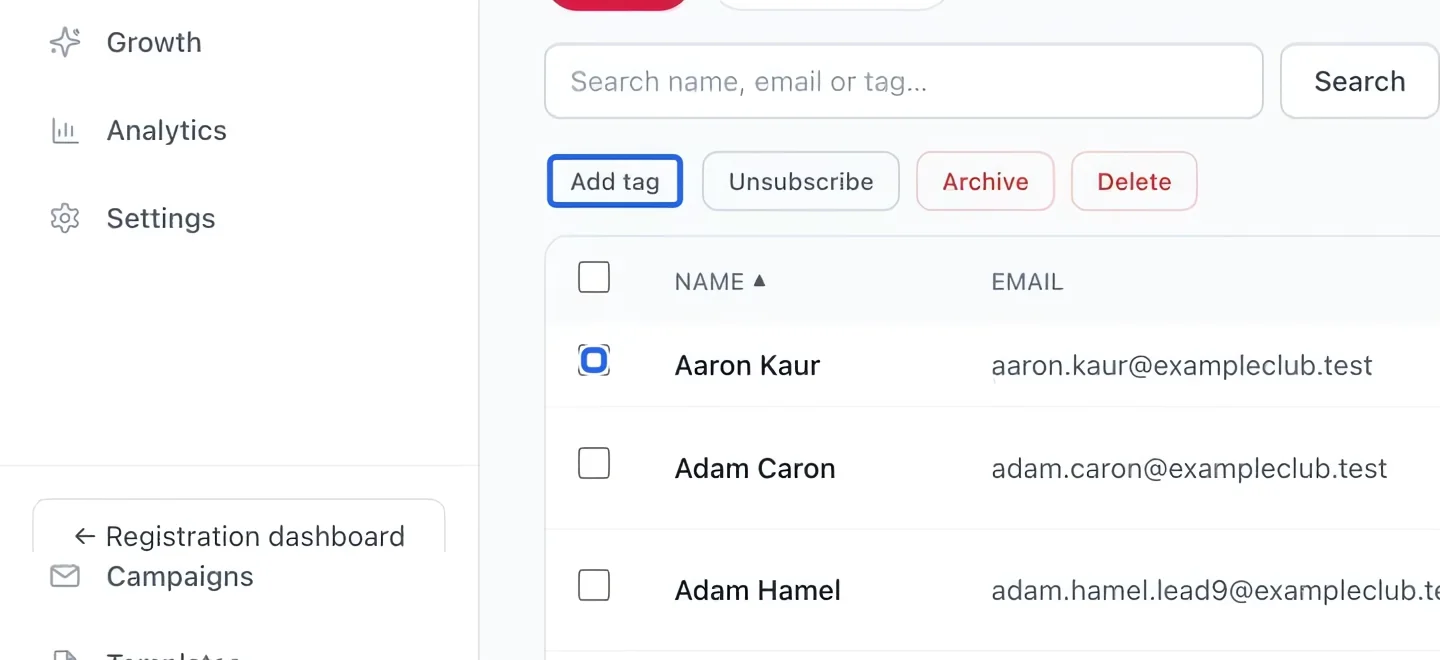 Screenshot: Organize the saved contacts. The blue outlines identify the controls described in this step.