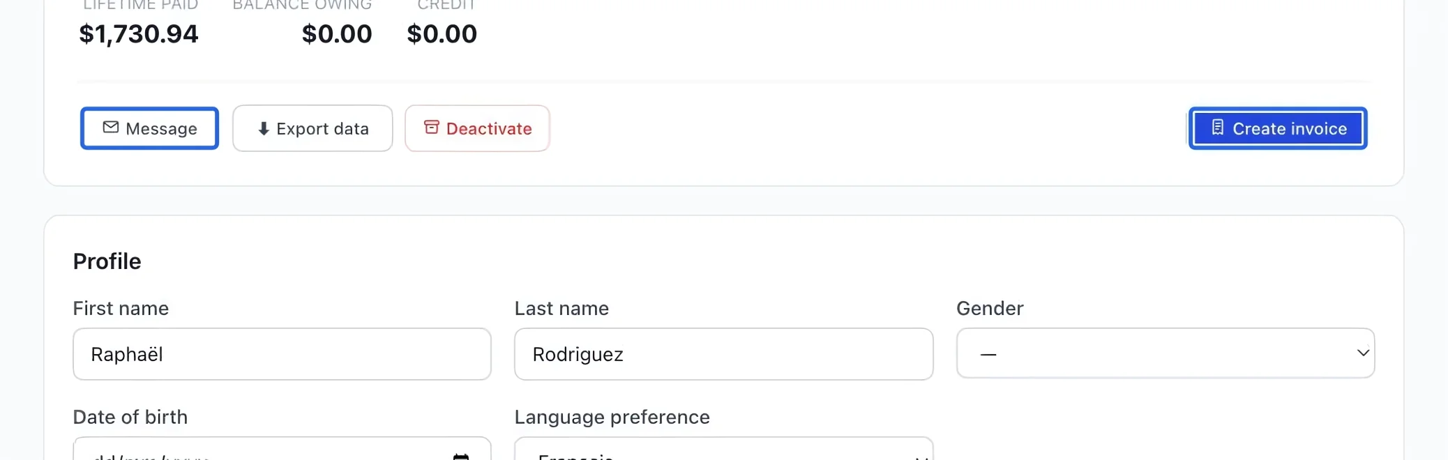 Screenshot: Start a client action. The blue outlines identify the controls described in this step.