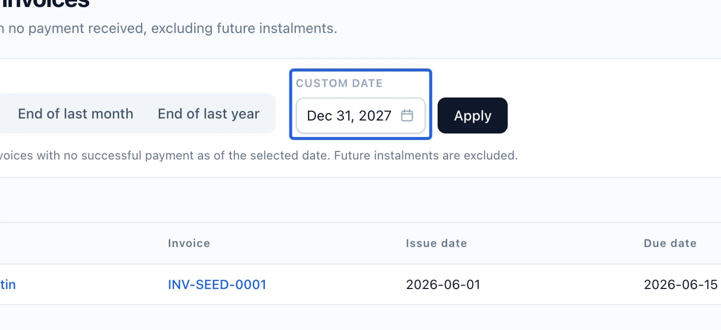 Screenshot: Choose the unpaid-invoice report and cutoff. The blue outlines identify the controls described in this step.