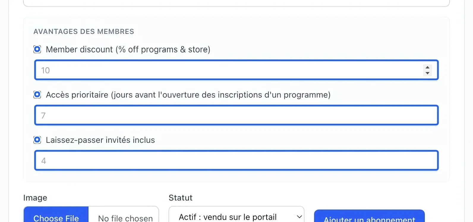 Capture : Configurer les avantages. Les cadres bleus indiquent les commandes décrites dans cette étape.