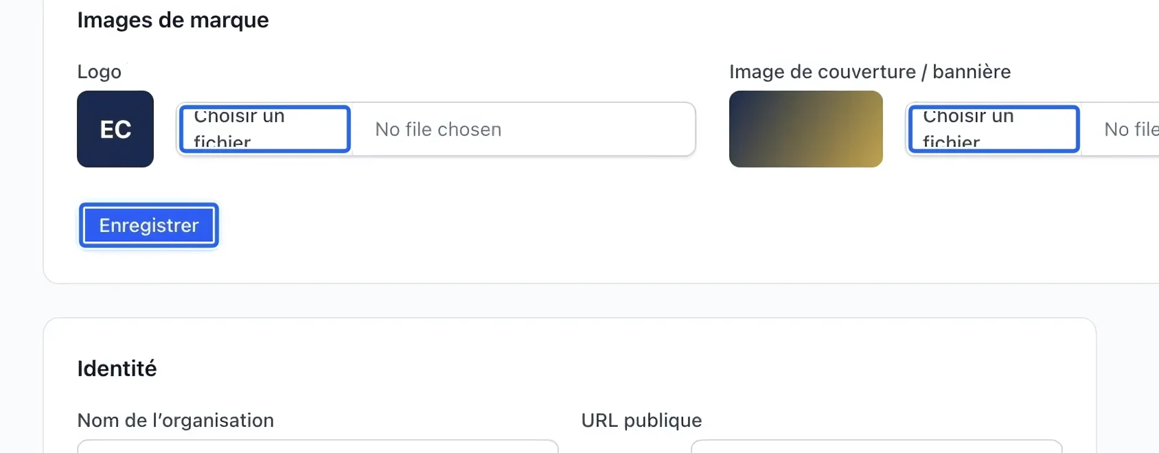 Capture : Téléverser les images de marque. Les cadres bleus indiquent les commandes décrites dans cette étape.