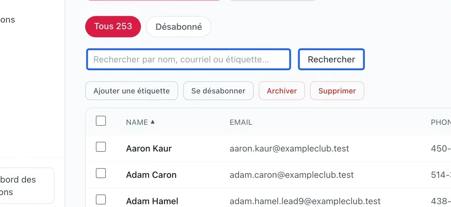 Capture : Vérifier si le contact existe. Les cadres bleus indiquent les commandes décrites dans cette étape.