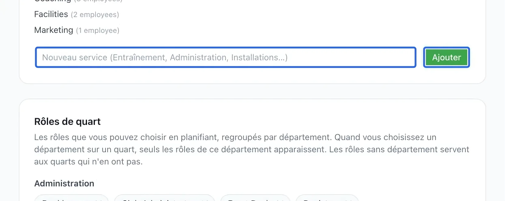 Capture : Créer les services. Les cadres bleus indiquent les commandes décrites dans cette étape.